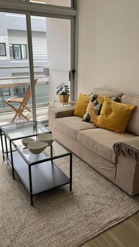 One-Bedroom Apartment image 2