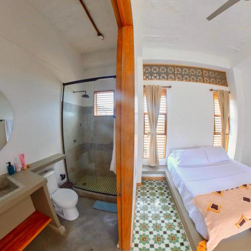 3 twin beds