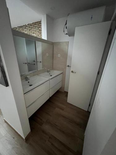 APARTAMENTOS BAHÍA SUR CADIZ San Fernando