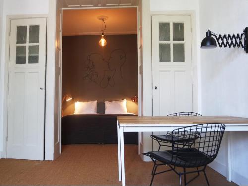 Alberti - Bed & Bike, Rotterdam (photo 9)