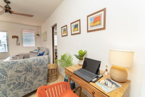 Coral Casa just one block from the beach