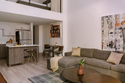 Apartment - Split Level