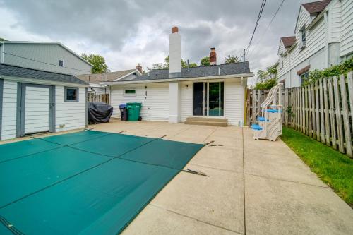 Cozy Erie Vacation Rental with Patio and Seasonal Pool