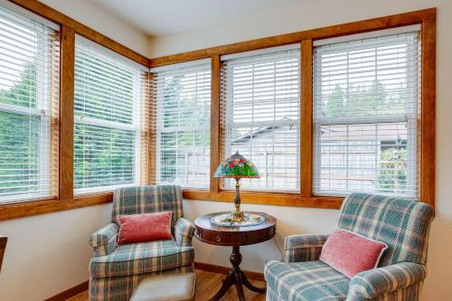 Historic District Home - Walk to Willapa Bay! in Ocean Park (WA)
