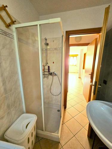 Bathroom, Stephanie Residence in Esino Lario