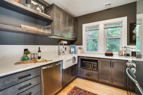 Saint Paul Vacation Rental Near Downtown! in Saint Paul, USA