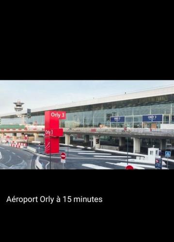 Grand T2 avec jardin et parking proche Paris et Orly in ออร์ลี