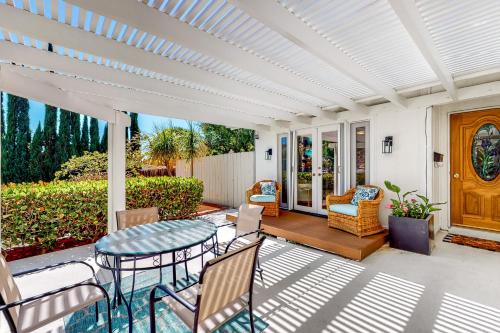 Breezy Bungalow in San Diego, USA