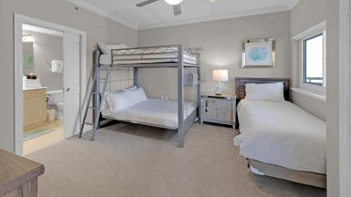 Harbor Landing 201B - Lovely 3BR on Holiday Isle with harbor views detail