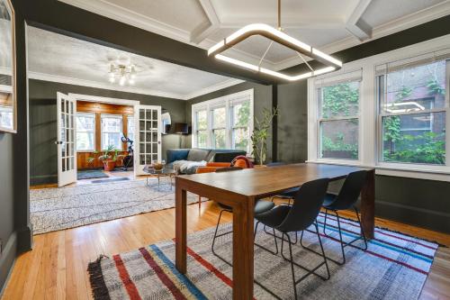 Pet-Friendly Saint Paul Rental Near Downtown! in Saint Paul, USA