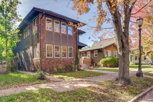 Pet-Friendly Saint Paul Rental Near Downtown! in Saint Paul, USA