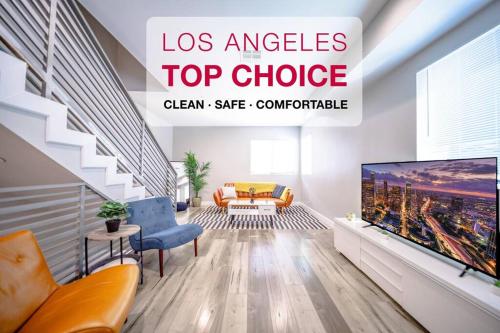 Central 4BD Townhome Sleeps 10 Near USC/DTLA/Expo in Los Angeles, USA