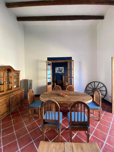HOSTAL CON 4 HABITACIONES SENCILLAS EN SEGUNDO PISO in Atlixco, Mexico