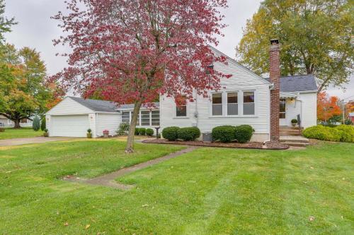 Cozy Cottage in Historic Village Near Wineries! in Milan, USA