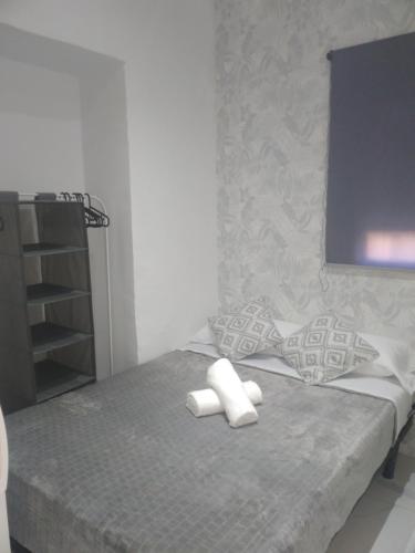 precioso apartamento moderno cerca del carrefour rosaleda 1