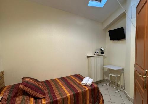 Hôtel Victor Hugo – Aubervilliers, CA