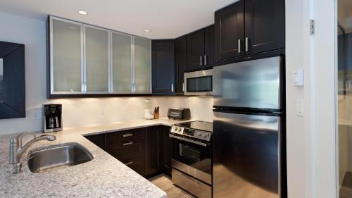 Gables 25 | Best Townhome Location! Walk Everywhere in 5 mins in Whistler, Canada