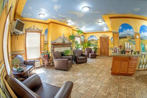 ล็อบบี้, Silver Spruce Inn in เกลนวูดสปริงส์ (CO)