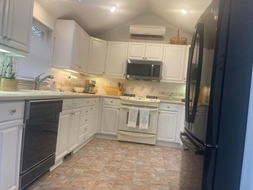 Konyha, Jersey home, close to New York City fun! in Englewood (New Jersey)