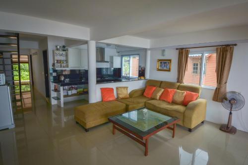 Lanta New House - Tap to explore photos