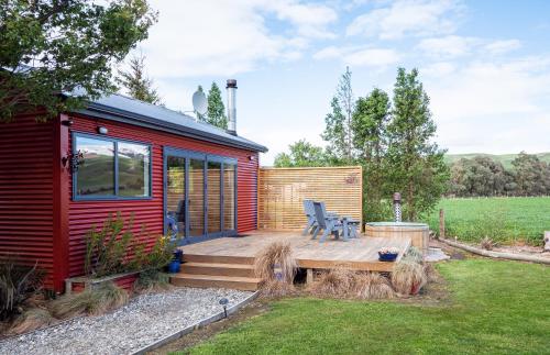 Honey Cottage in Ettrick in Millers Flat