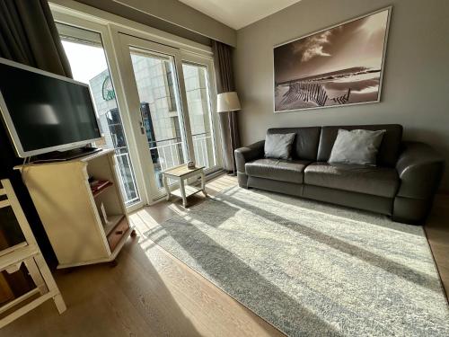  Charming Apartment direct access beach Blankenberge, Pension in Blankenberge
