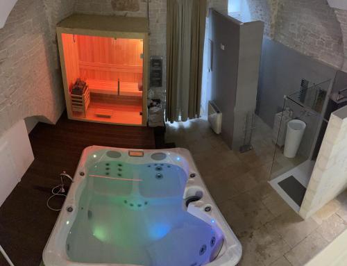 Augustus luxury suite