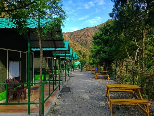 Room on the Roof, Viraatkhai-Chakrata, By Himalayan Eco Lodges