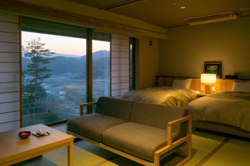 Standard Room with Tatami Area and Open-Air Bath - Ocean View