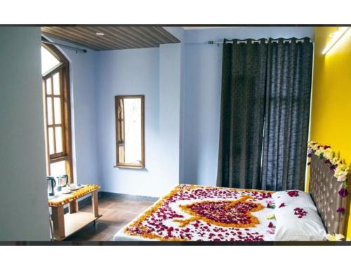 Hotel Divine Hills, Shimla