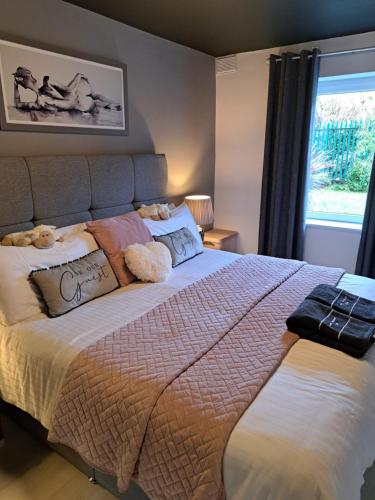 SeaView Apartment Suite in โคฟ