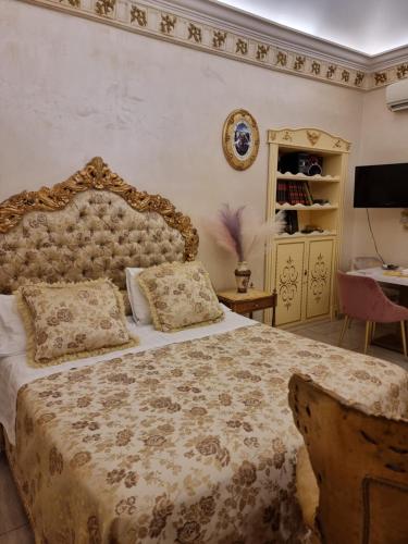 Benvenuti al Sud, Naples