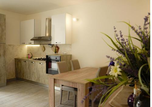 CASTEL DI SANGRO - chalet a pochi minuti di auto dalle piste immerso nel verde