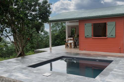 Lodge traditionnel et sa piscine vue mer - Location saisonnière - Les Anses d'Arlet