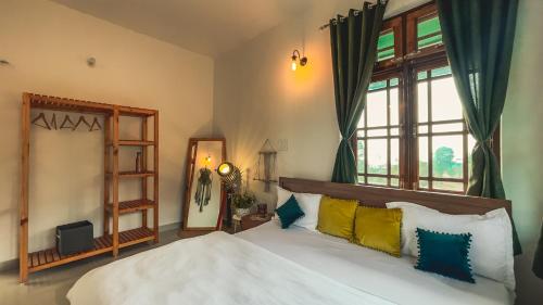 Flashpackers Bir | Rooms & Dorms in Palampur