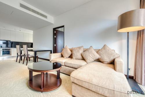 Overlooking Marina Views Next to Marina Mall 1BR Unit, The Address Residences, Dubai Marina by Deluxe Holiday Homes, Dubai (Foto 9)