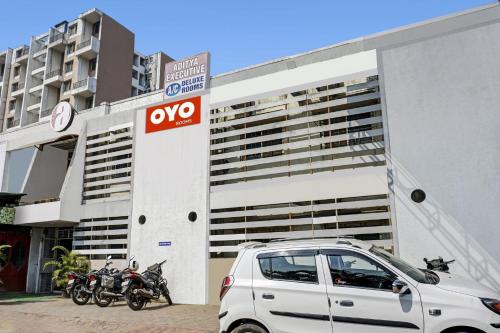 OYO Flagship Aditya Executive