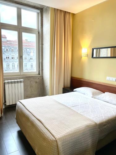 Hotel Universal - image 4