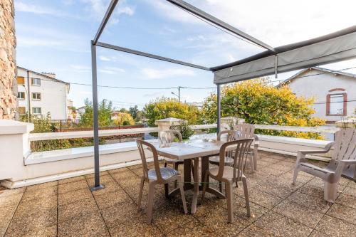 Châtel-Guyon La Terrasse tout confort avec garage