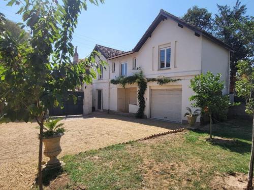 Villa les Tilleuls - Arènes de Béziers, Béziers