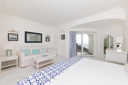 Superior Double or Twin Room with Terrace