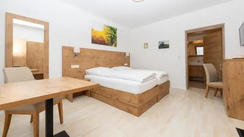 Schönfelderhof in Schönfeld im Marchfeld, Österreich