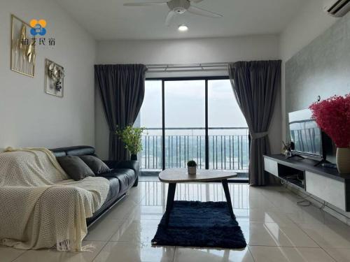 Emira Residences 2R2B by Bai Yi # 1818