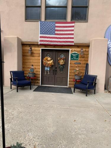 Down Home Lodge & Family RV Resort - main image