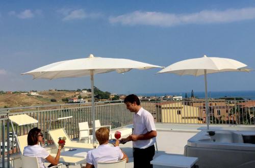 Balkons/terase, Hotel Costazzurra Museum & Spa in Villaggio Mosè