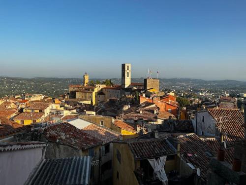 Fenêtre sur Grasse - Location saisonnière - Grasse