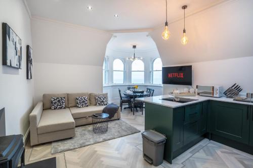 Luxury Apartment - Portobello