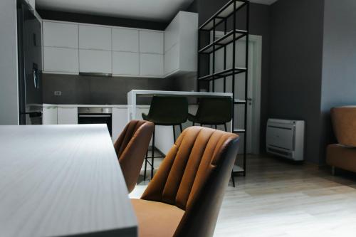 Three-Bedroom Apartment image 10