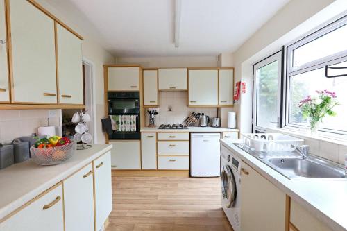 Comfy Quarters from 'TOBS Norwich' in 科寧勒福德