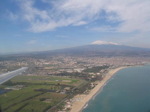 Sotto Il Vulcano - image 8